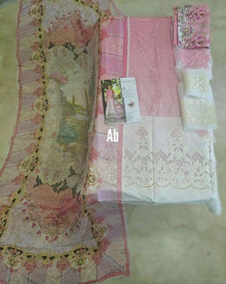 img_saadia_asad_chikankari_awwal-boutique