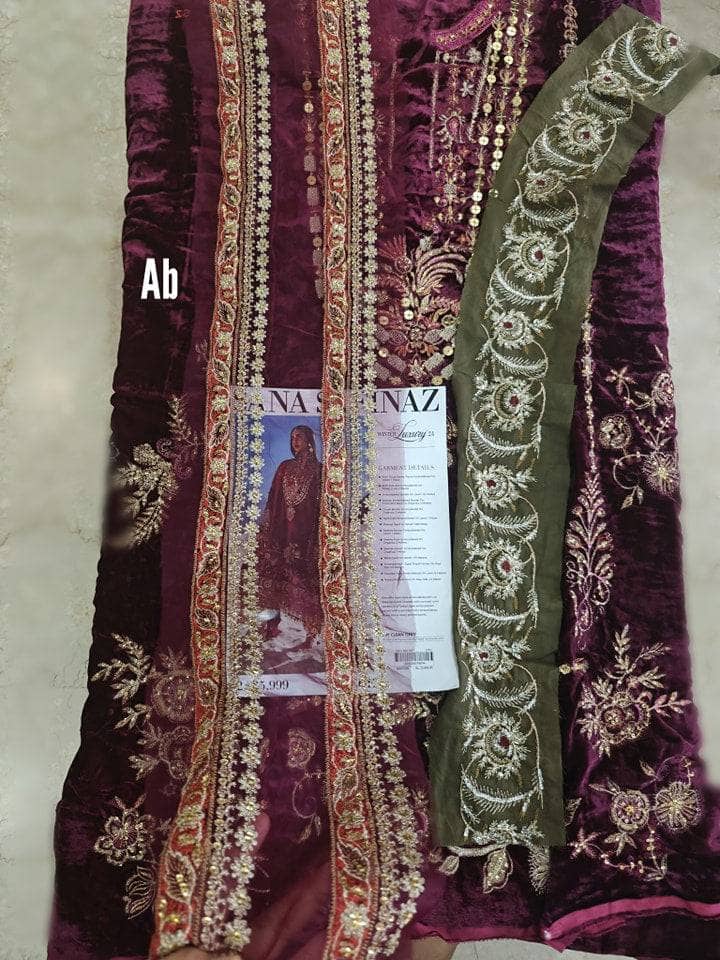 img_sana_safinaz_velvet_winter_shawl_collection_awwal_boutique