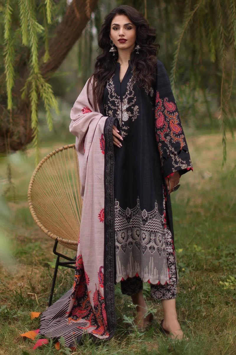 img_charizma_c_prints_fall_khaddar_awwal_boutique