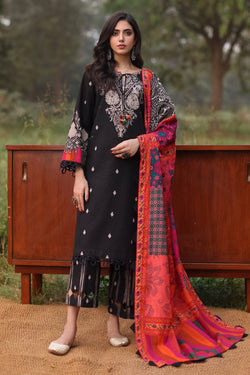 img_charizma_c_prints_fall_khaddar_awwal_boutique