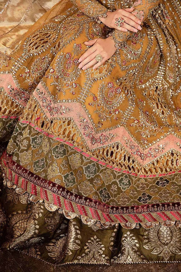 img_maria_b_mbroidered_wedding_collection_awwal_boutique