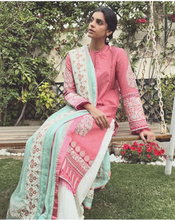 img_spotted_in_zara_shahjahan_lawn_awwal_boutique