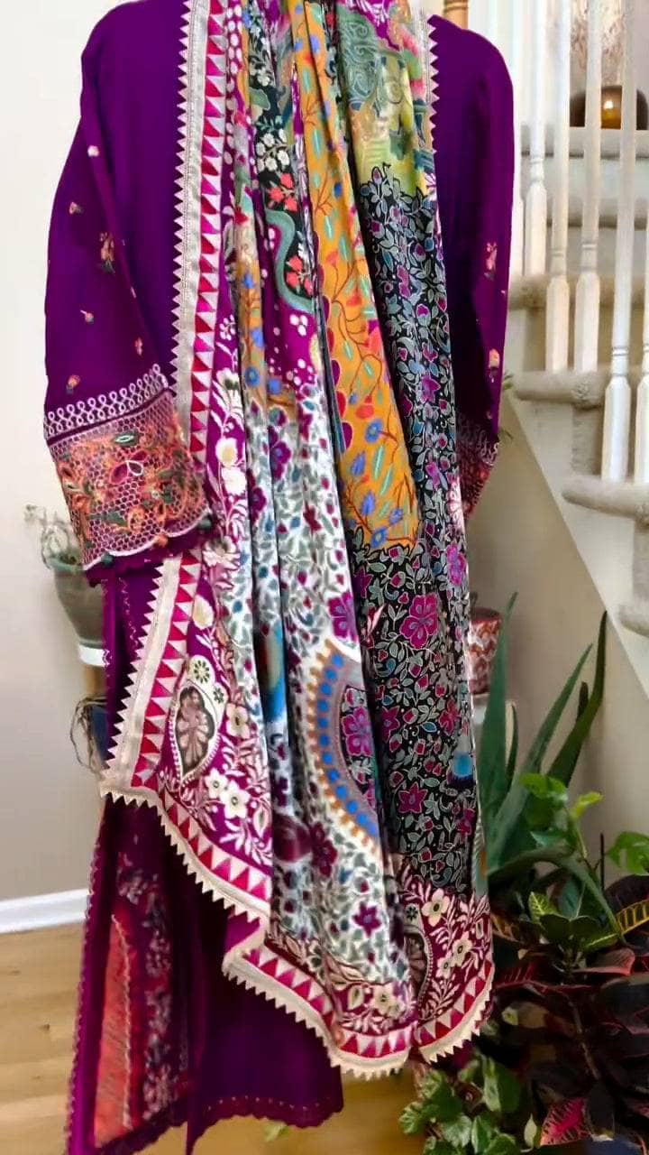 img_elan_lawn_collection_23_awwal_boutique