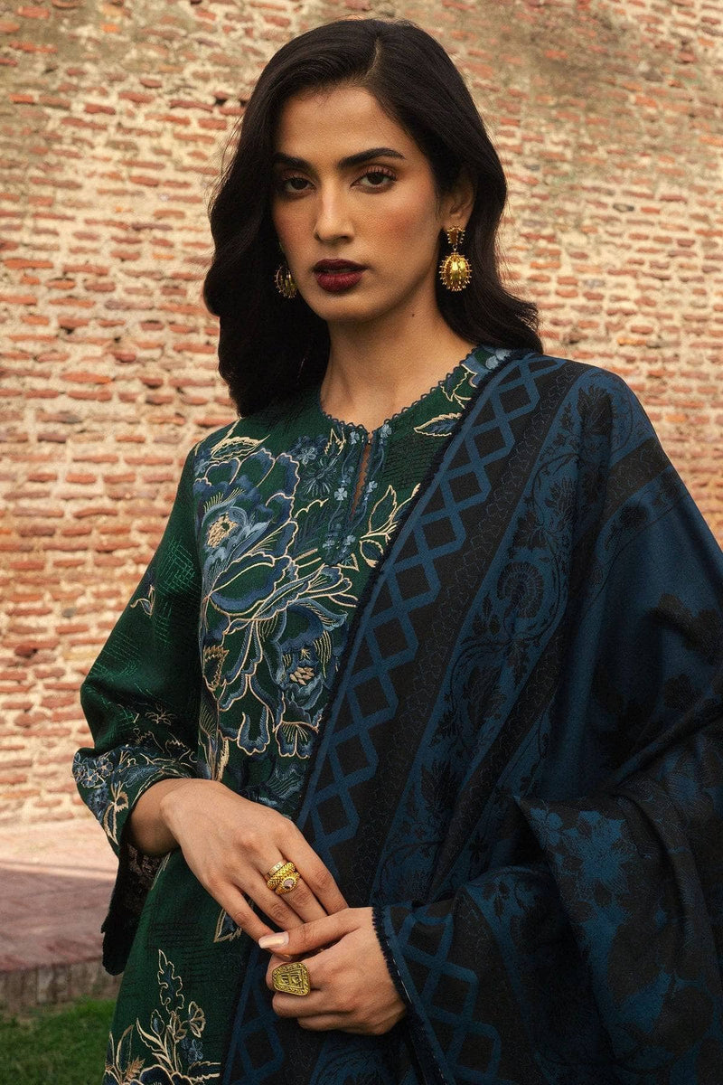 img_zara_shahjahan_winter_Shawl_awwal_boutique