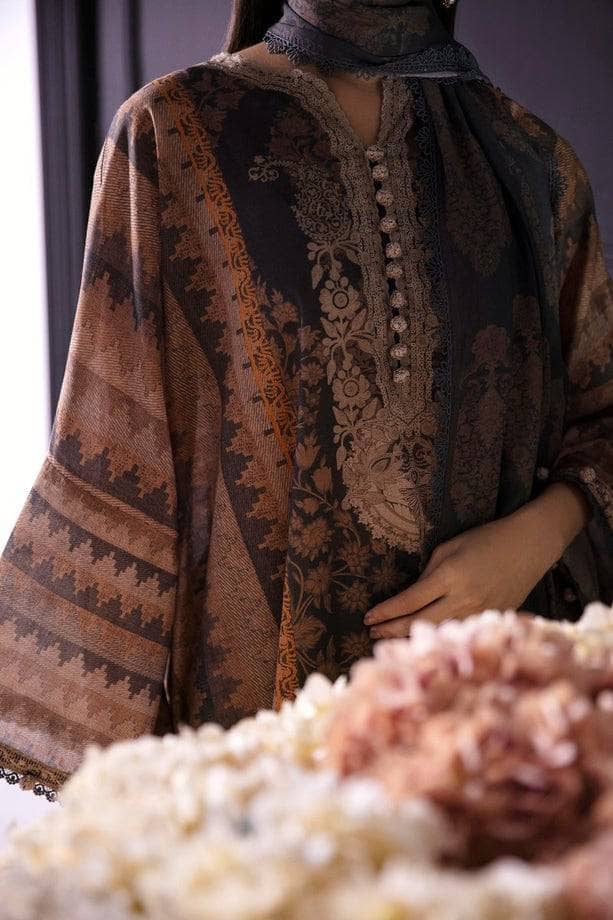 img_sana_safinaz_mahay_lawn_awwal_boutique