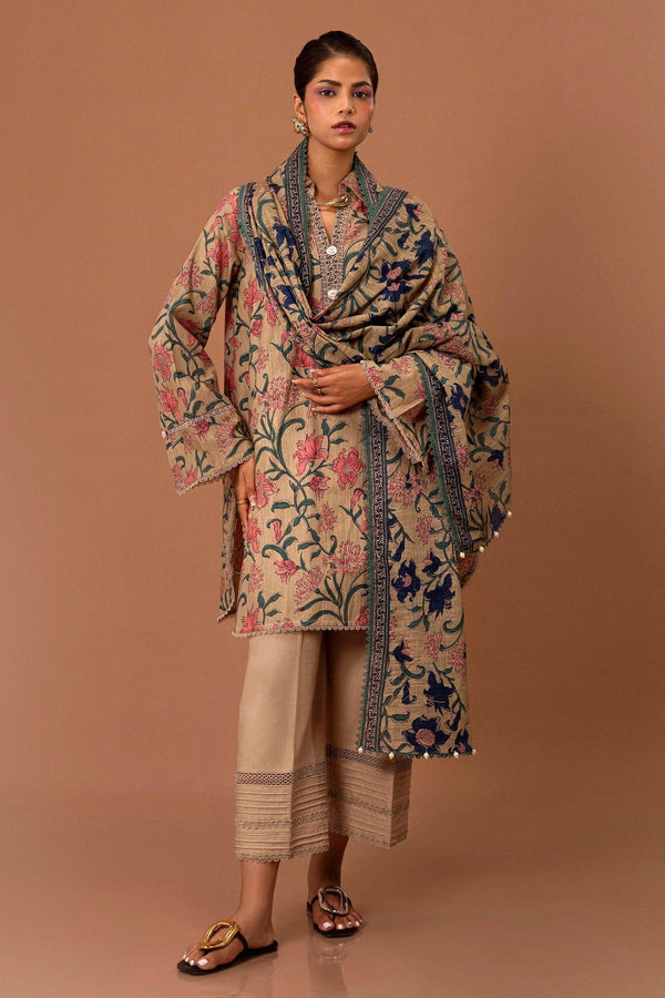 img_sana_safinaz_mahay_winter_fall_edit_awwal_boutique