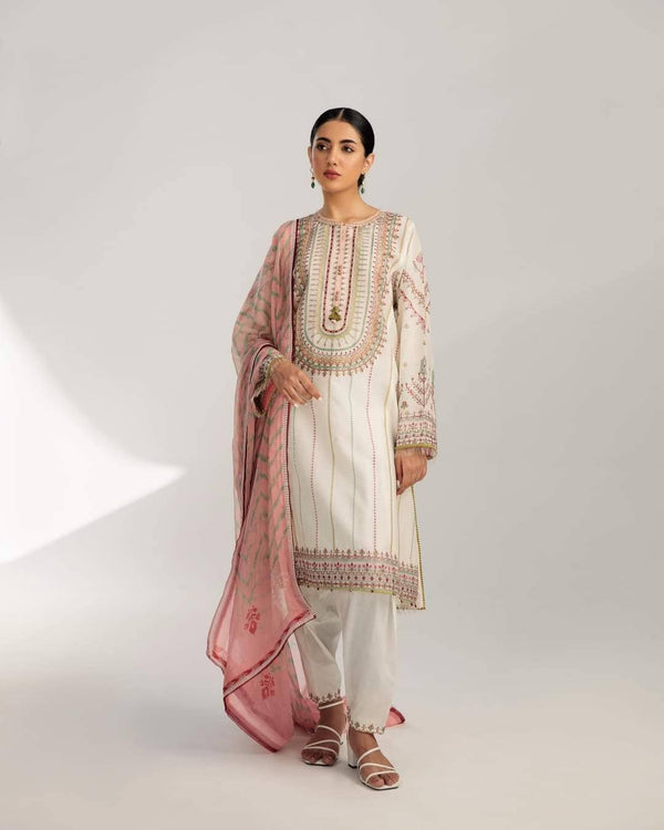 img_coco_lawn_by_zara_shahjahan_23_awwal_boutique