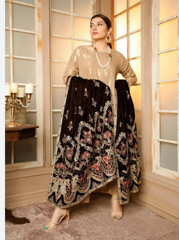 img_velvet_heavy_embroidered_shawl_collection_by_adans_libas_awwal_boutique