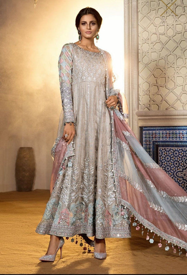 img_maria_b_mbroidered_chiffon_collection_awwal_boutique