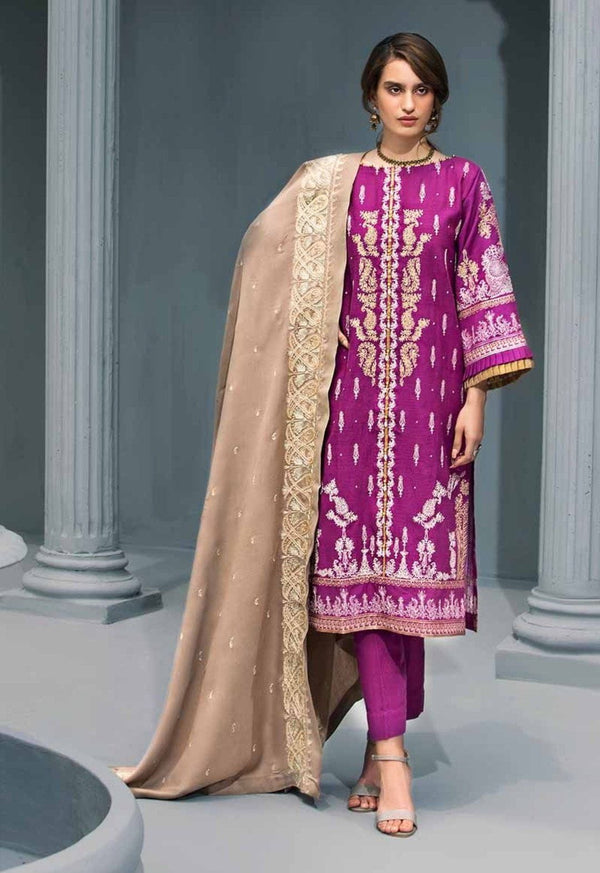 img_gul_ahmed_embroidered_woolen_shawl_collection_awwal_boutique