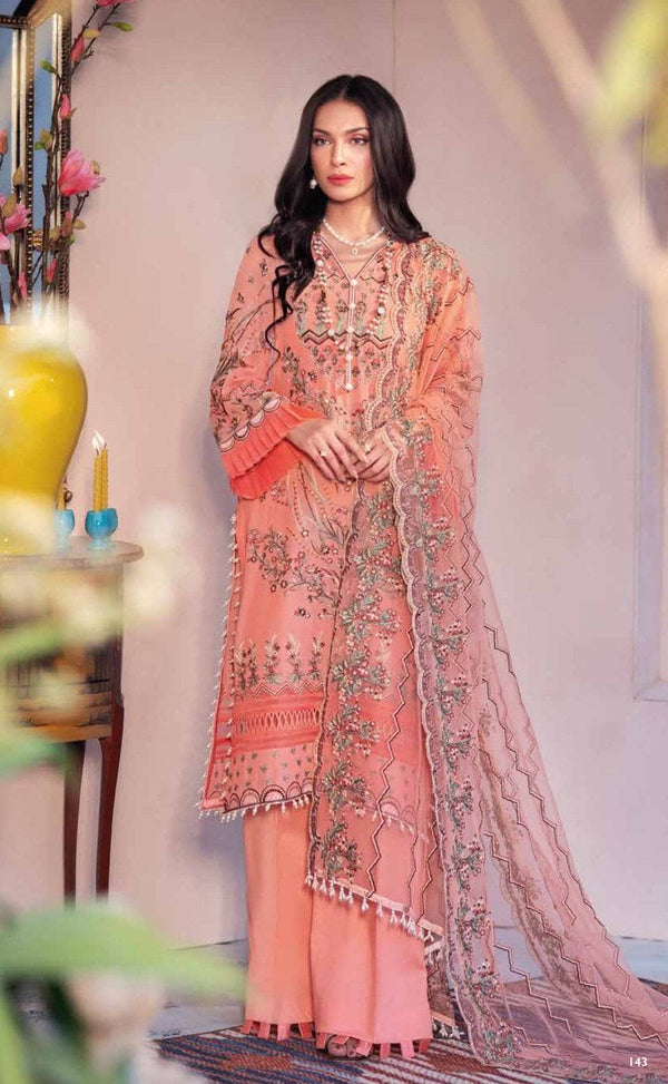 img_gul_ahmed_luxury_collection_2021_awwal_boutique