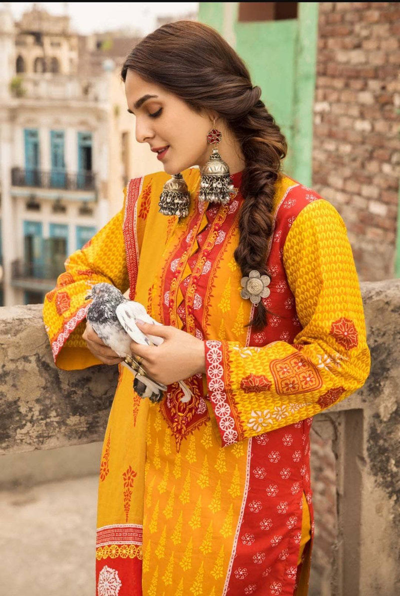 img_gul_ahmed_summer_premium_lawn_collection_awwal_boutique