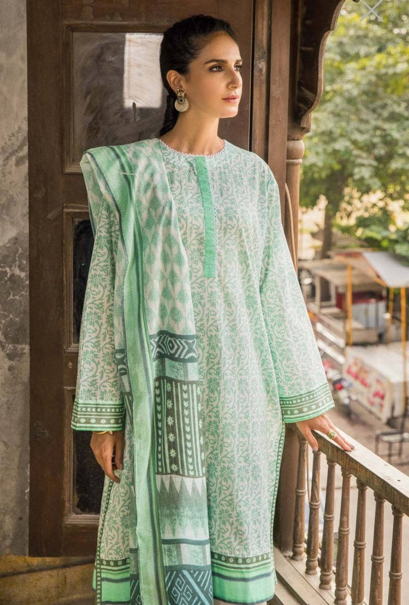 img_gul_ahmed_summer_premium_lawn_collection_awwal_boutique