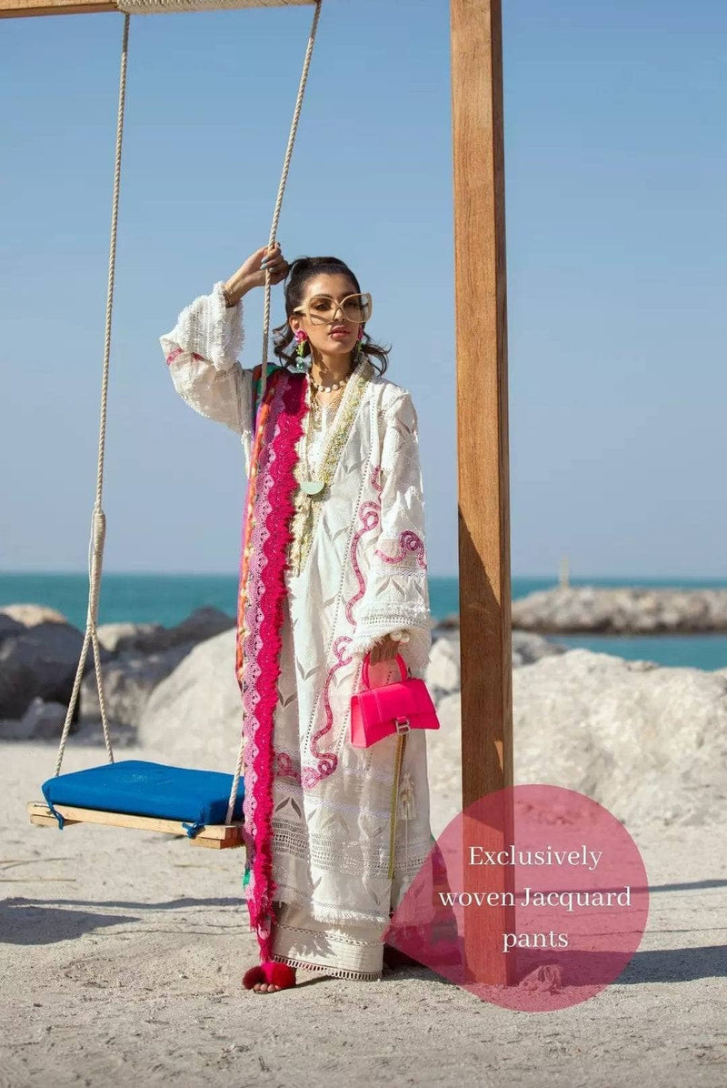 img_farah_talib_aziz_lawn_22_awwal_boutique