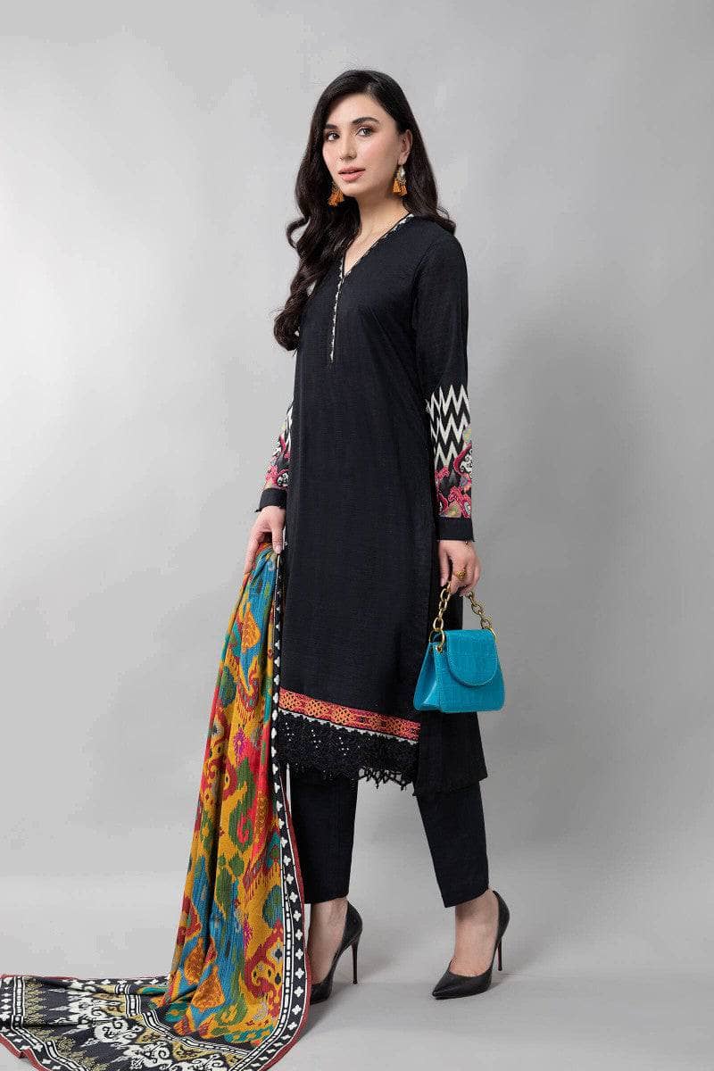 img_maria_b_m_prints_winter_awwal_boutique